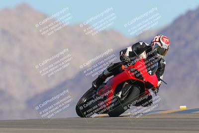 media/Oct-01-2023-SoCal Trackdays (Sun) [[4c570cc352]]/Turn 9 Set 1 (950am)/